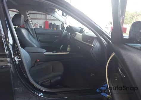 2015 BMW 320I xDrive из США, поврежденный, VIN WBA3C3C51FP664737